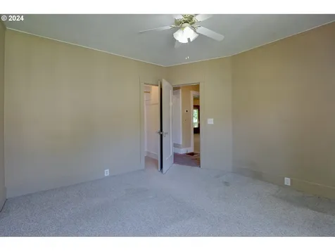 1914 W 10th Street The Dalles OR 97058