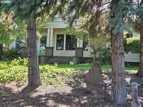 1914 W 10th Street The Dalles OR 97058