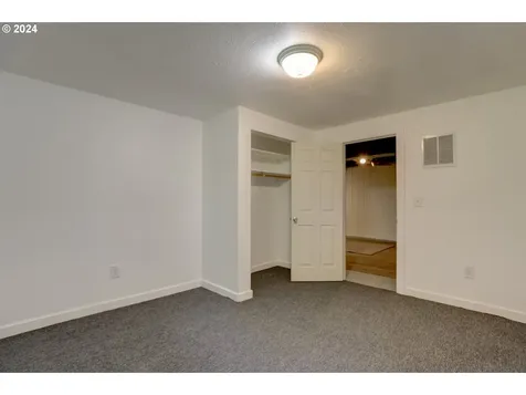1914 W 10th Street The Dalles OR 97058