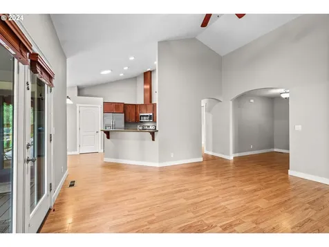 87946 Crosswood Lane Veneta OR 97487