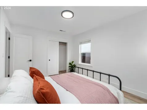 1504 15th Street Oregon City OR 97045
