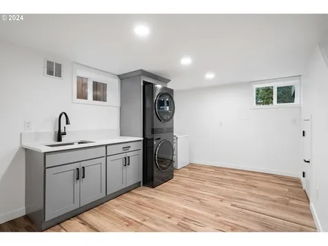 1504 15th Street Oregon City OR 97045