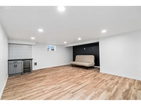 1504 15th Street Oregon City OR 97045