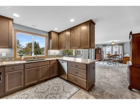 408 E Wilson Street Yacolt WA 98675