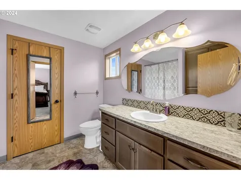 408 E Wilson Street Yacolt WA 98675
