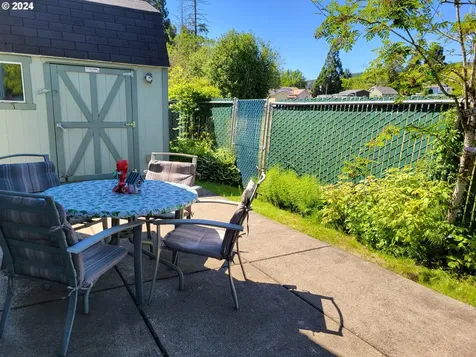 221 Nw Blair Street Sheridan OR 97378