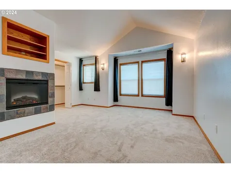 7167 SW Touchstone Terrace Beaverton OR 97007