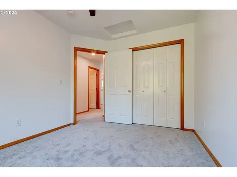 7167 SW Touchstone Terrace Beaverton OR 97007