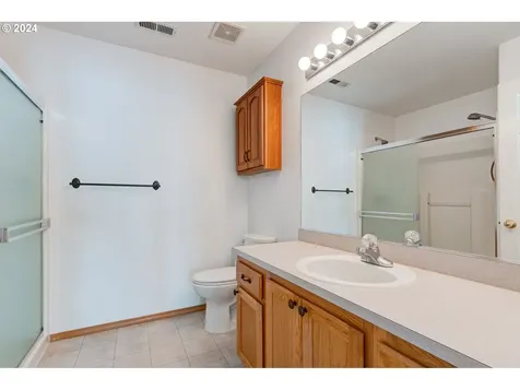 7167 SW Touchstone Terrace Beaverton OR 97007