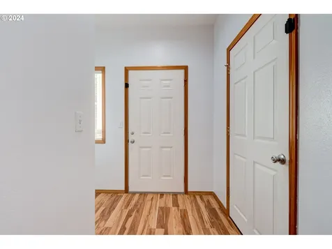 7167 SW Touchstone Terrace Beaverton OR 97007