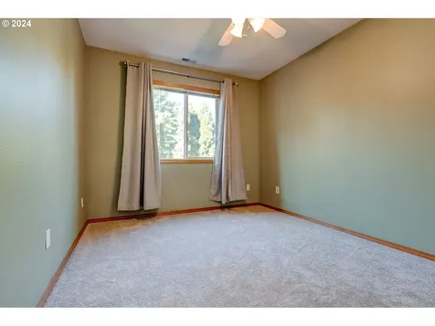 7167 SW Touchstone Terrace Beaverton OR 97007
