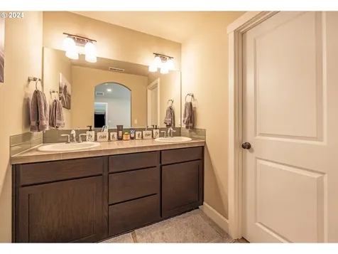 455 S 10th Street Monroe OR 97456