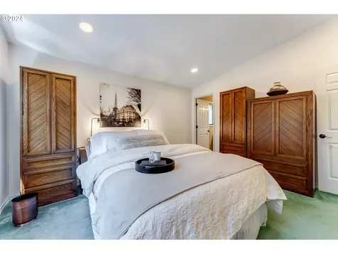 9457 Se Carnaby Way Happy Valley OR 97086