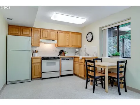 9457 Se Carnaby Way Happy Valley OR 97086