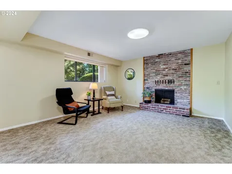 9457 Se Carnaby Way Happy Valley OR 97086