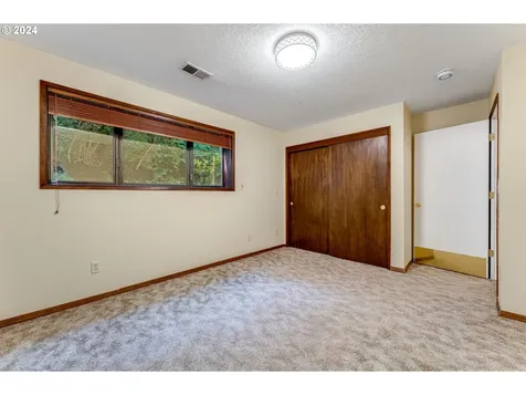 9457 Se Carnaby Way Happy Valley OR 97086