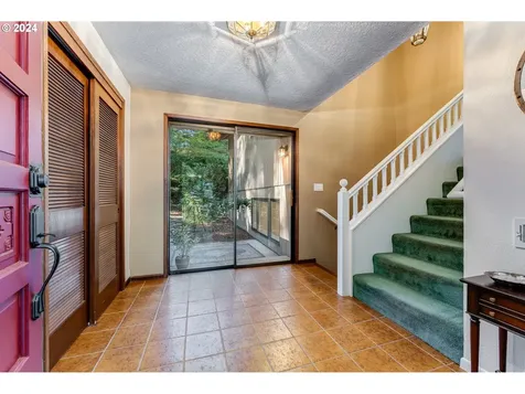 9457 Se Carnaby Way Happy Valley OR 97086