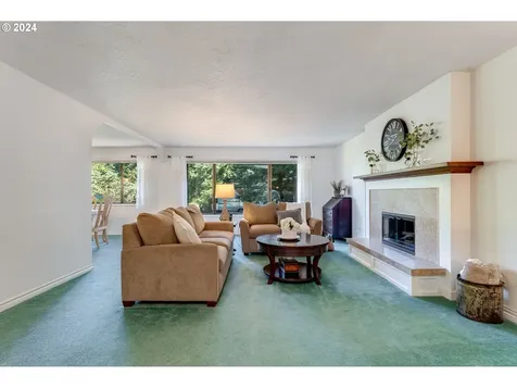 9457 Se Carnaby Way Happy Valley OR 97086