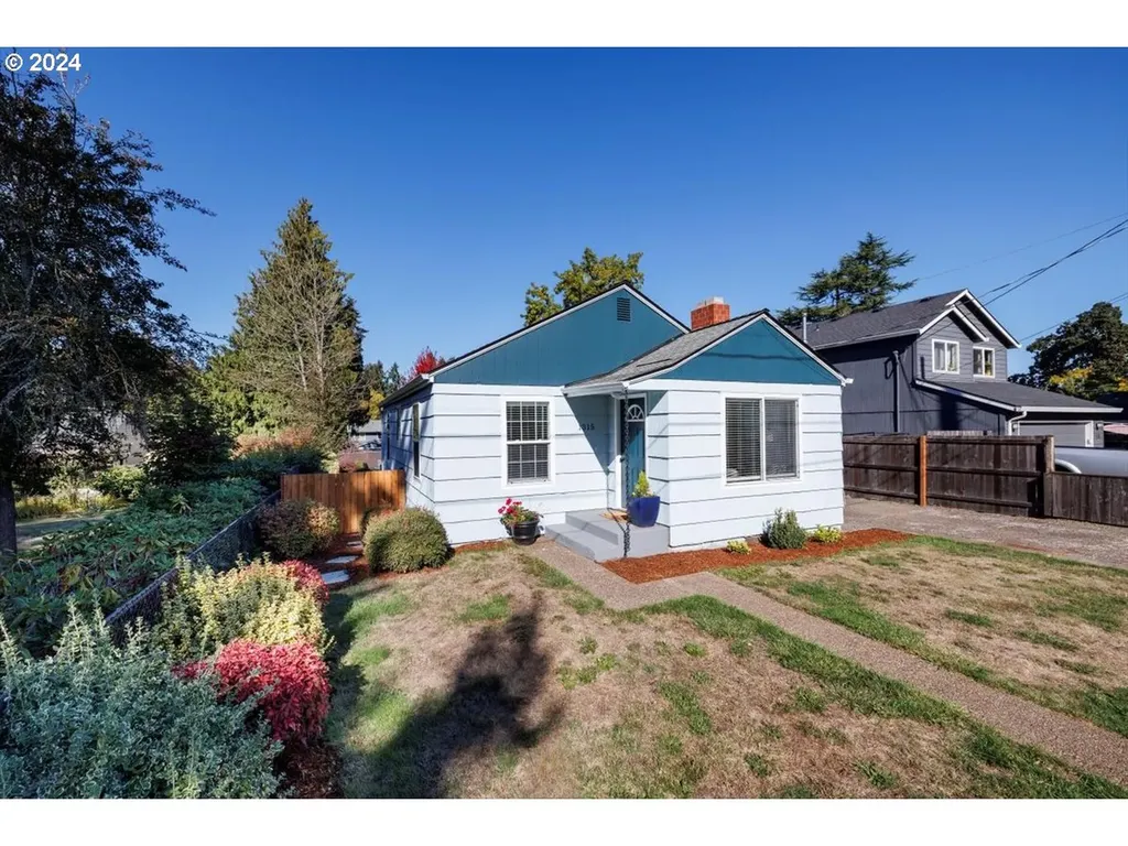 1315 Lincoln Street Oregon City OR 97045