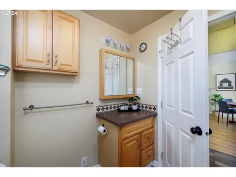 1315 Lincoln Street Oregon City OR 97045