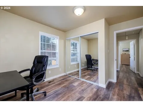 1315 Lincoln Street Oregon City OR 97045
