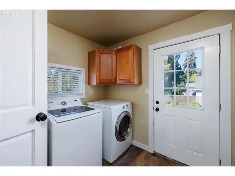 1315 Lincoln Street Oregon City OR 97045