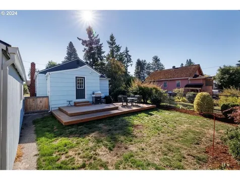 1315 Lincoln Street Oregon City OR 97045