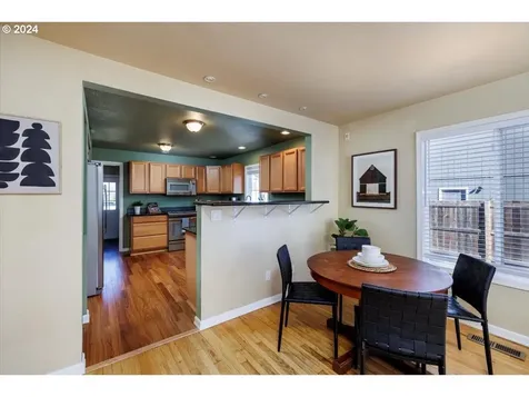 1315 Lincoln Street Oregon City OR 97045