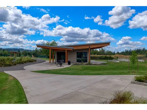 1477 N Broadway Street Estacada OR 97023