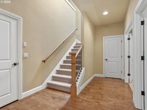 3645 Nw Jasmine Street Camas WA 98607