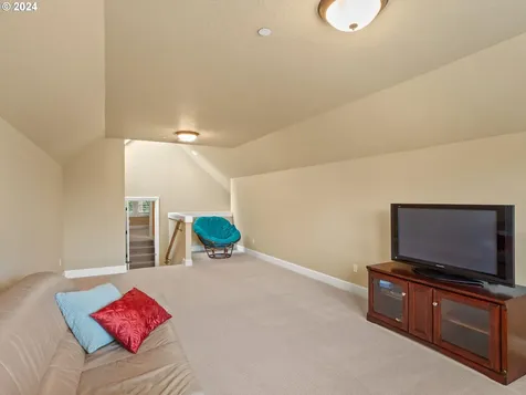 3645 Nw Jasmine Street Camas WA 98607