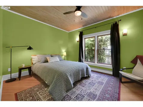 25 Knoop Lane Eugene OR 97404