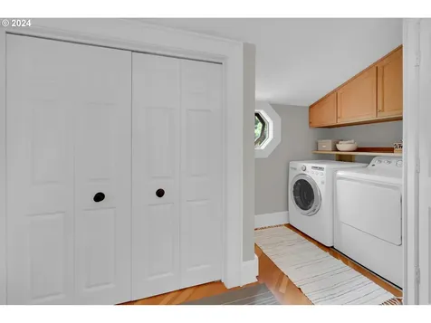 25 Knoop Lane Eugene OR 97404