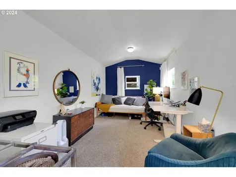 25 Knoop Lane Eugene OR 97404