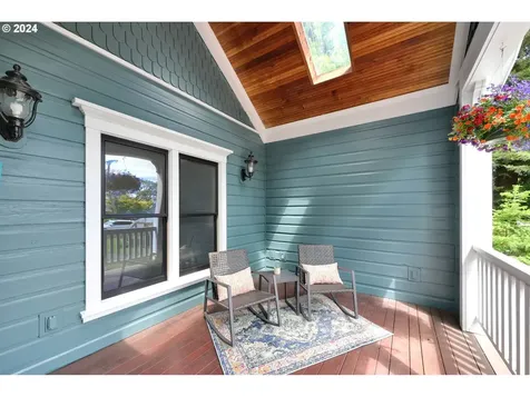 25 Knoop Lane Eugene OR 97404