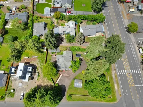 25 Knoop Lane Eugene OR 97404
