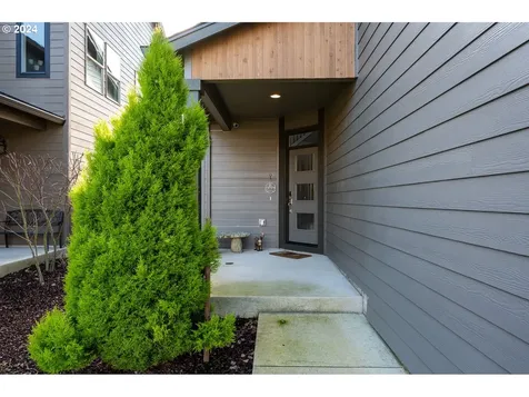 15511 NE 107th Street Vancouver WA 98682