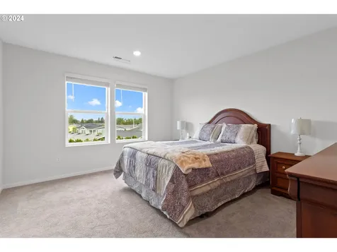 800 Ben Brown Lane Woodburn OR 97071