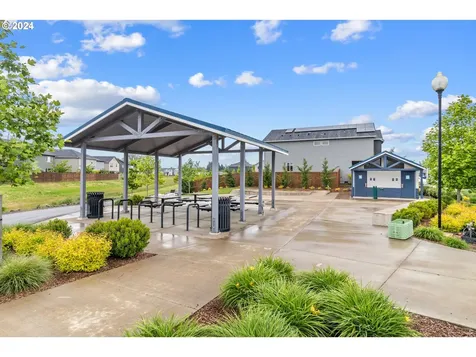 800 Ben Brown Lane Woodburn OR 97071