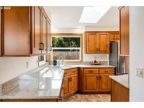 512 N Buckley Lane Newberg OR 97132