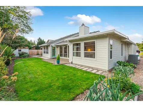 512 N Buckley Lane Newberg OR 97132
