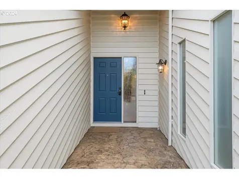 512 N Buckley Lane Newberg OR 97132
