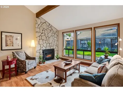 512 N Buckley Lane Newberg OR 97132