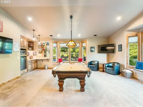 208 Ne 359th Street La Center WA 98629