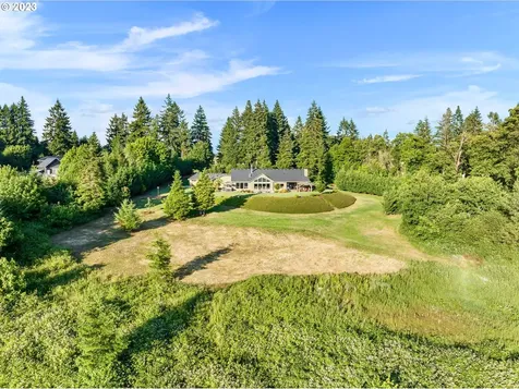 208 Ne 359th Street La Center WA 98629