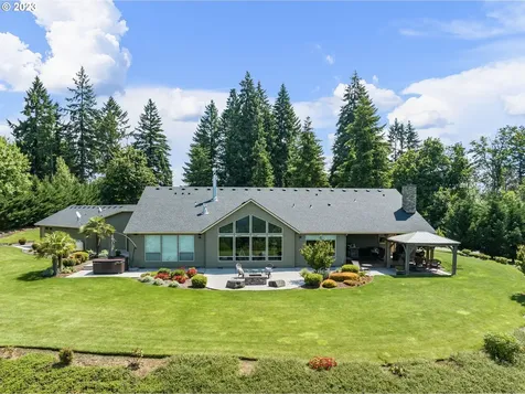 208 Ne 359th Street La Center WA 98629