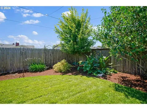 1378 Mistwood Drive NE Keizer OR 97303