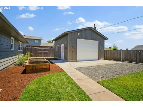 1378 Mistwood Drive NE Keizer OR 97303