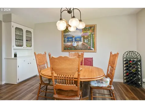 1378 Mistwood Drive NE Keizer OR 97303