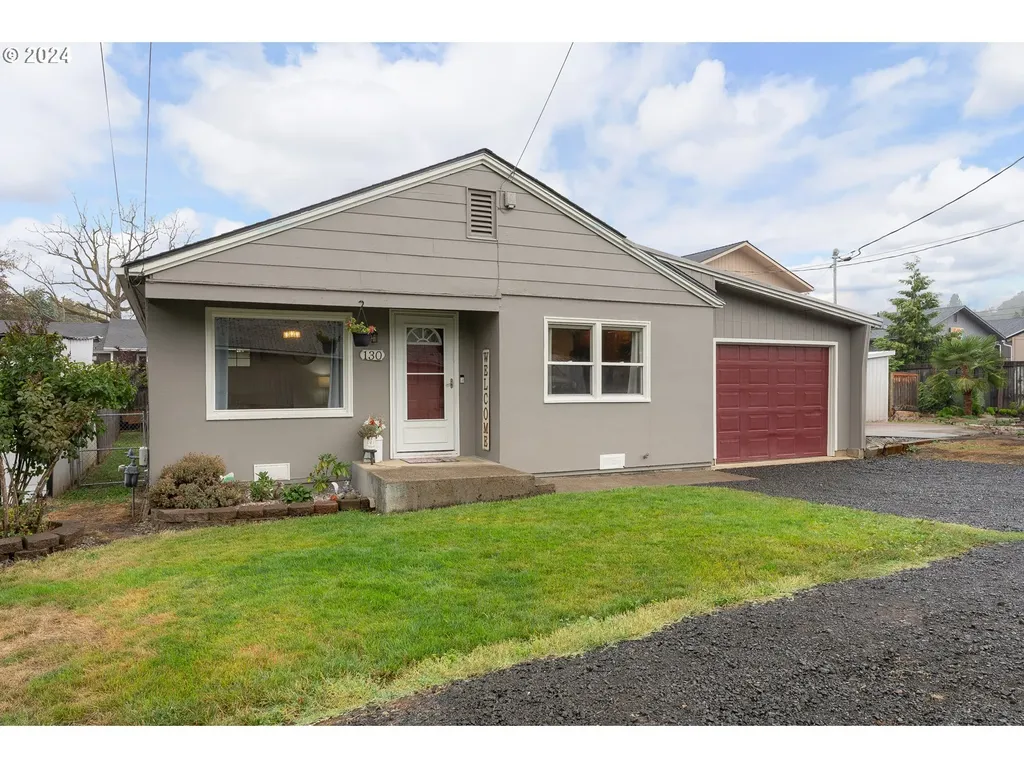 130 Ne Patterson Street Roseburg OR 97470